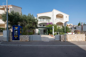 Apartments with a parking space Novalja, Pag - 4128